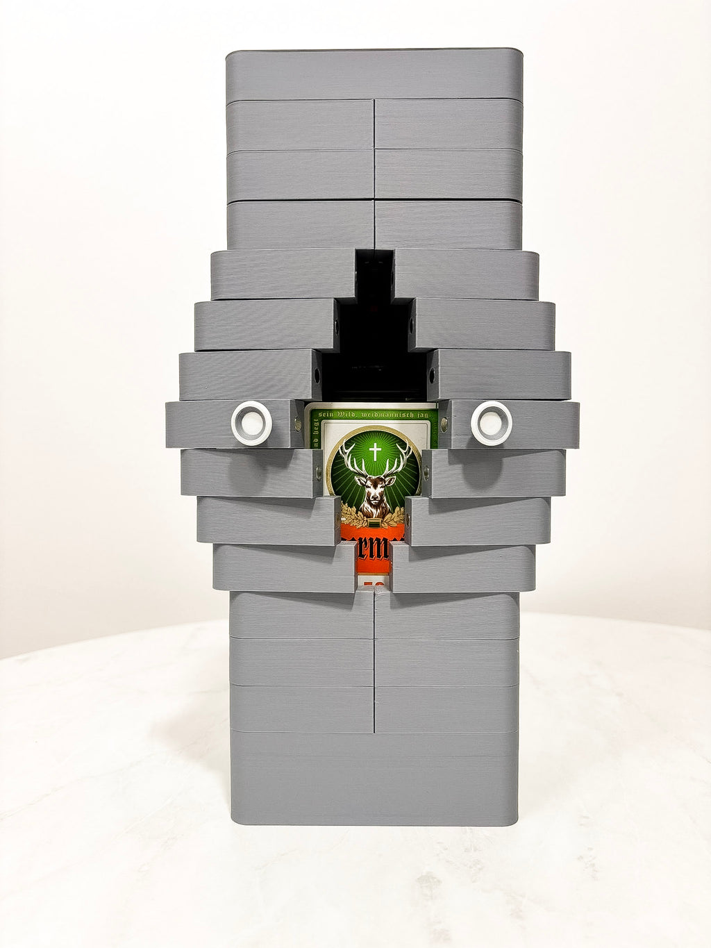 Premium Geschenkbox für Jägermeister – optional mit Beleuchtung & Personalisierung