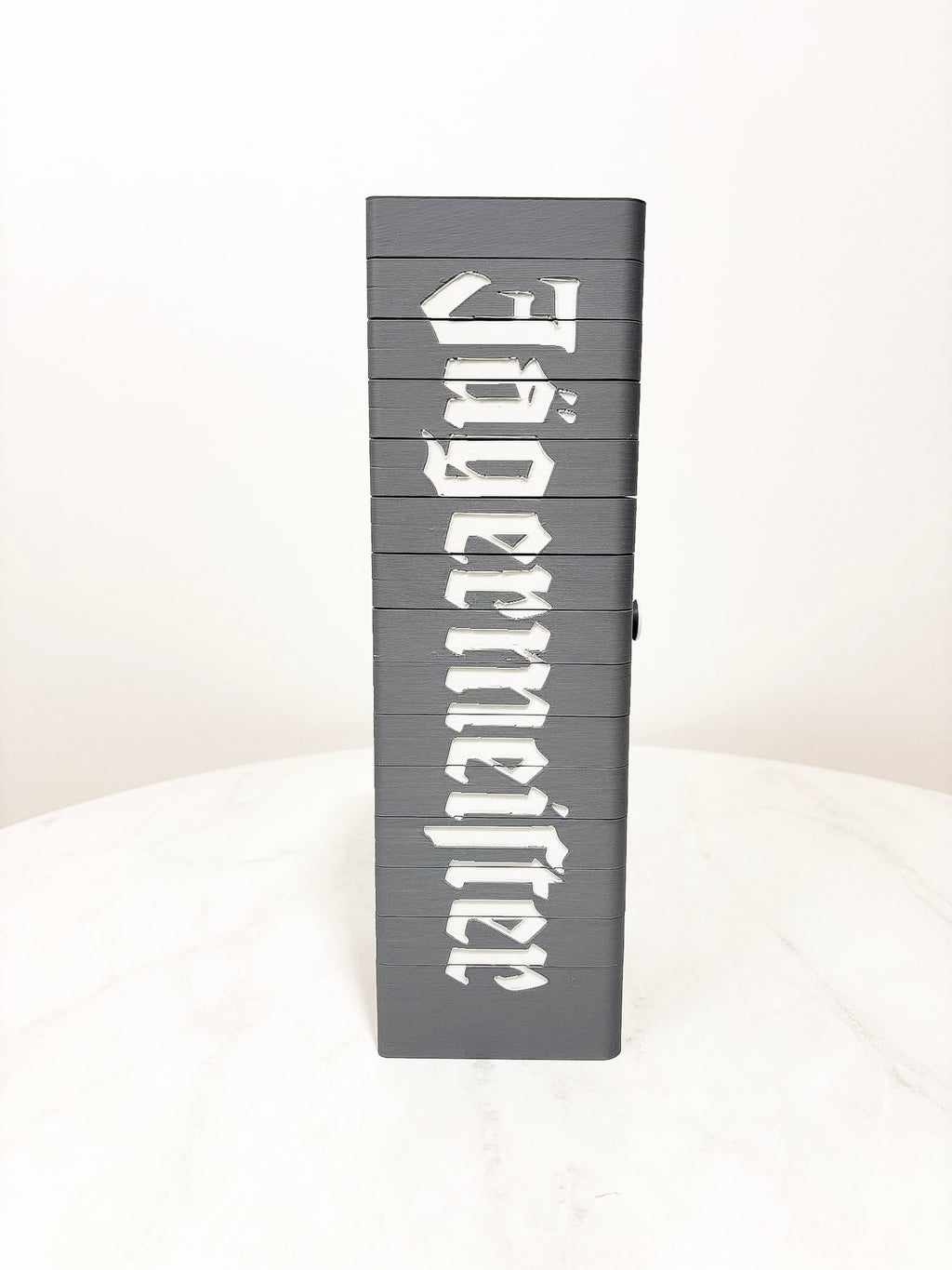 Premium Geschenkbox für Jägermeister – optional mit Beleuchtung & Personalisierung