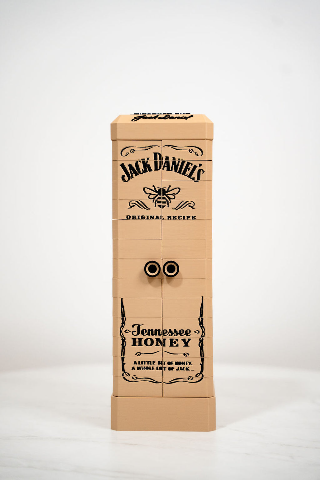 Premium Geschenkbox für Jack Daniel's Honey – optional mit Beleuchtung & Personalisierung