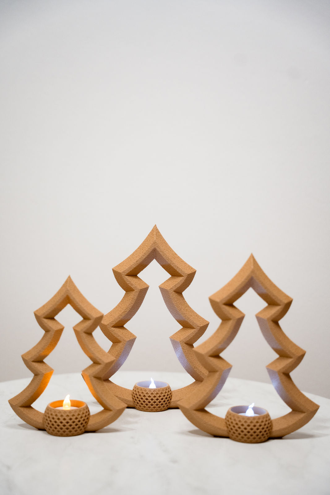 Weihnachtsbaum-Teelichthalter – Warmweiß & Kaltweiß LED – Nachhaltige Weihnachtsdeko