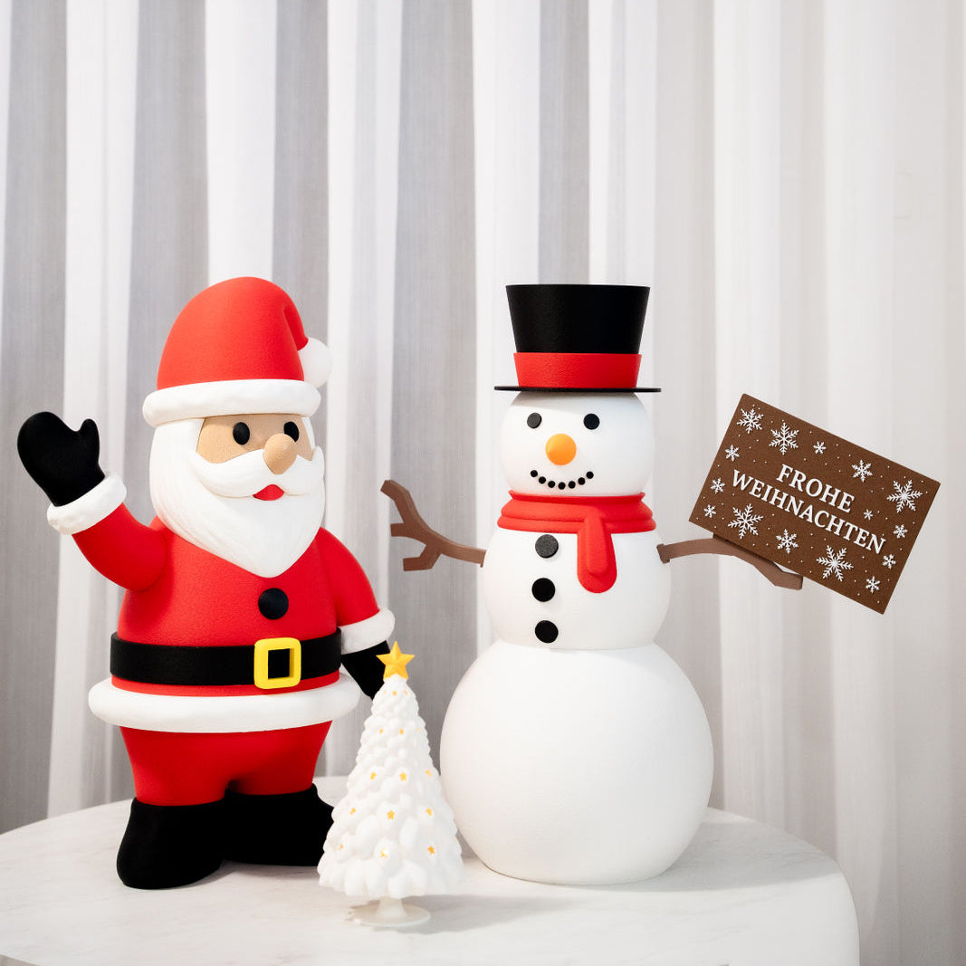 3er Set mit Weihnachtsmann, Schneemann (personalisierbares Schild) & LED-Teelichtbaum