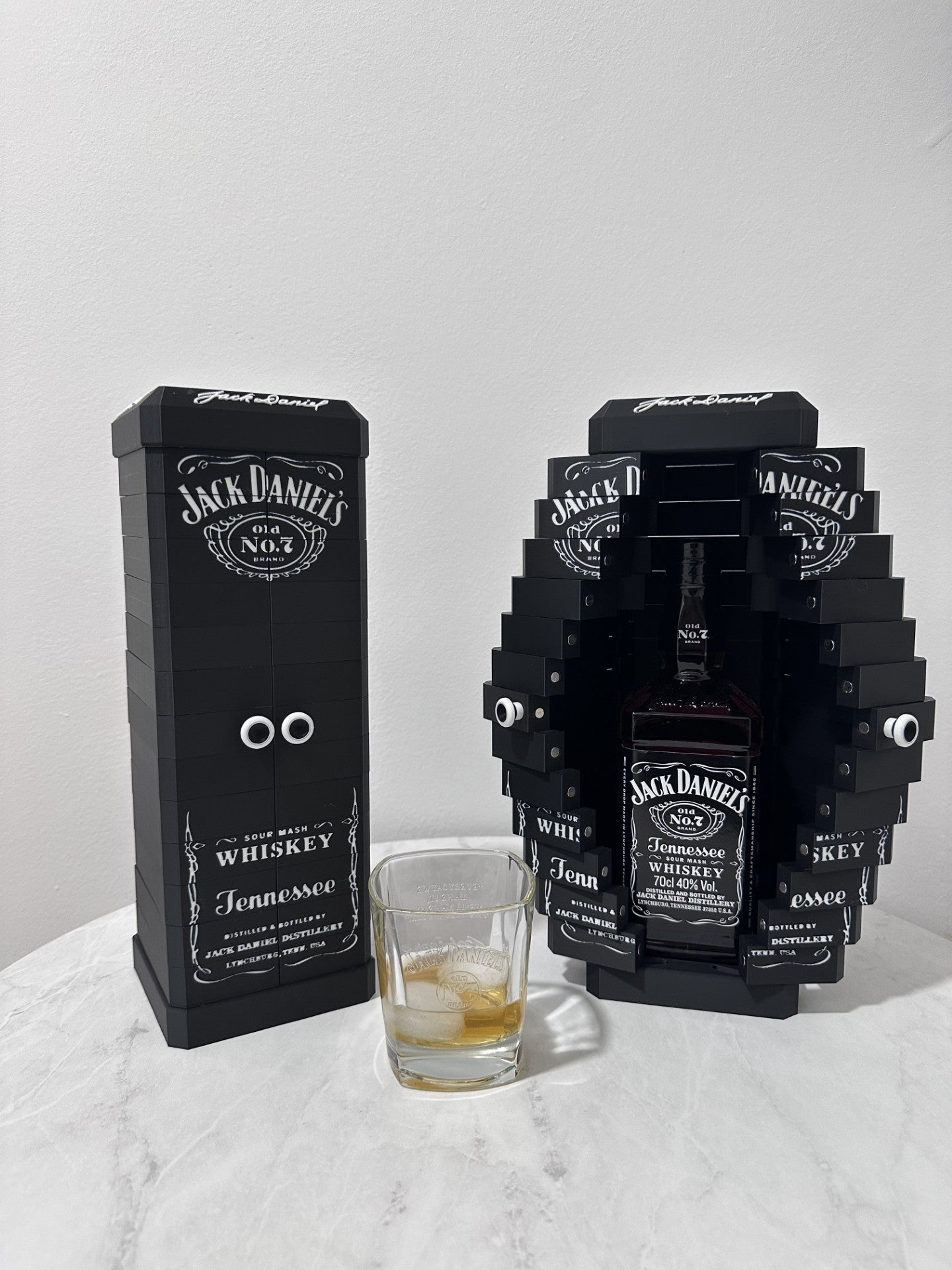 🥃 Premium Geschenkbox für Jack Daniel's – optional mit Beleuchtung & Personalisierung